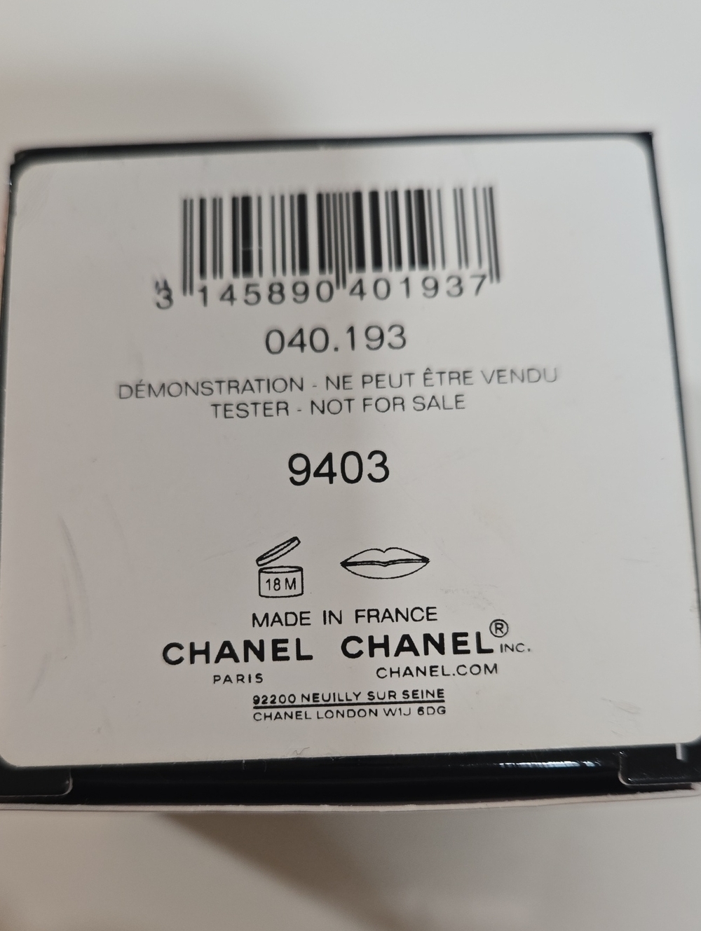NEW! CHANEL Le Lift Lip & Contour Cream - Picture 3 of 5